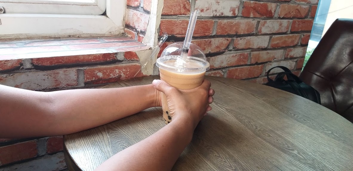 Lấy cùng lúc ba chồng, người phụ nữ không biết cha của con mình là ai