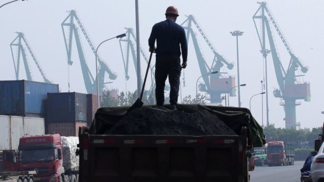 Climate change: Asia 'coal addiction' must end, UN chief warns