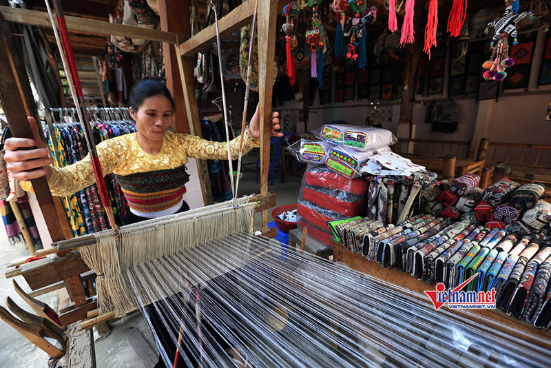 Nâng cao thái độ cho lao động nông thôn phải đào tạo khi còn học sinh