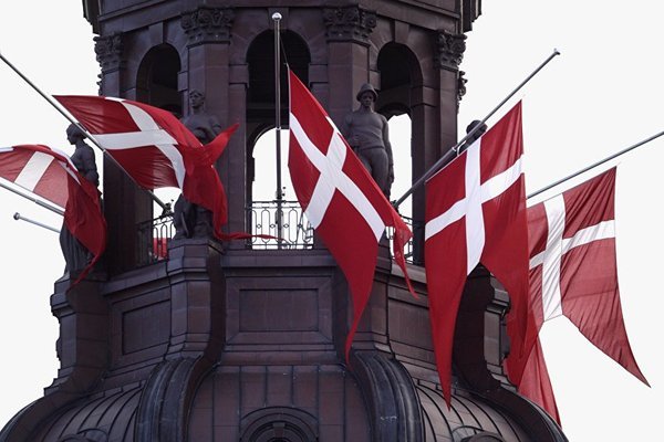 Người Anh xếp hàng xin nhập quốc tịch Đan Mạch trước Brexit
