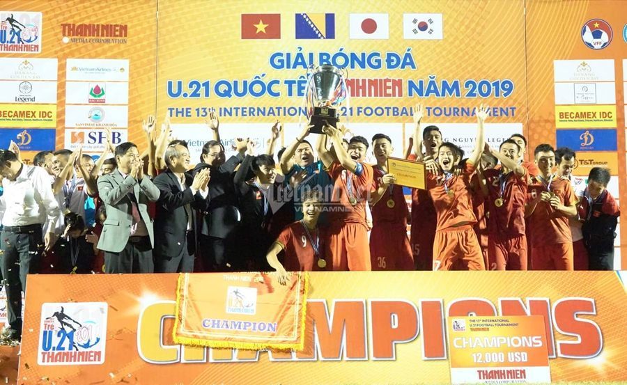 Hạ đội vô địch SV thế giới, U21 Việt Nam lên ngôi thuyết phục