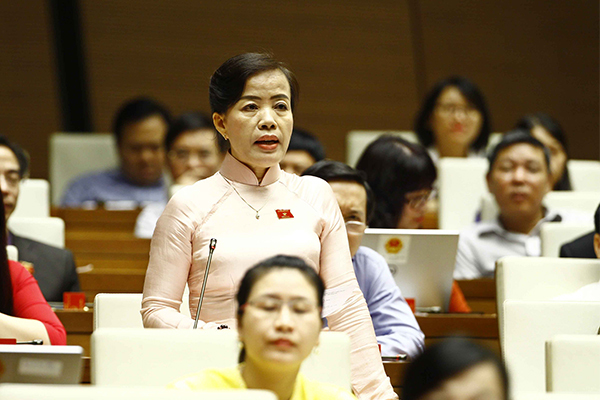 Nghe VietNamNet: Quốc hội bước vào phiên chất vấn 4 bộ trưởng