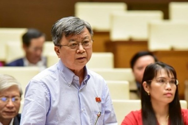 Nghe VietNamNet: Cục Đăng kiểm “tuýt còi” hàng loạt cơ sở sản xuất linh kiện ô tô