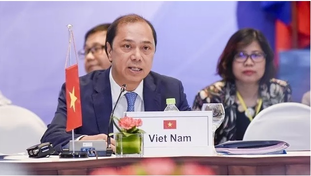 Vietnam ready to assume ASEAN chairmanship for 2020: diplomat