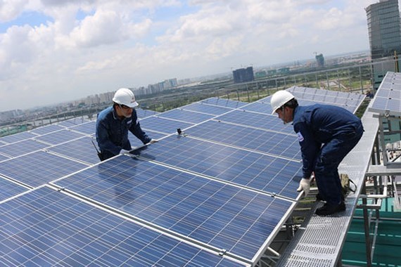 Nguồn điện vô tận trên mái nhà, dùng không hết bán 2.000 đồng/kWh