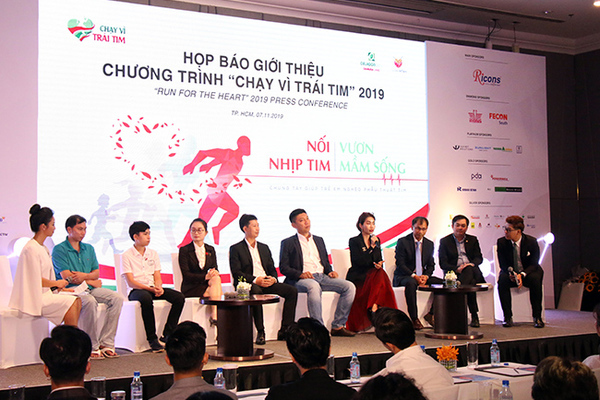 Hơn 1500 VĐV tham gia giải chạy Vì trái tim lần 7