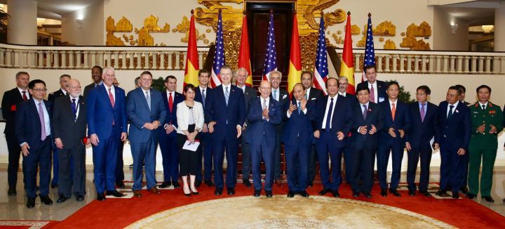US-Vietnam sign five business agreements and MoUs