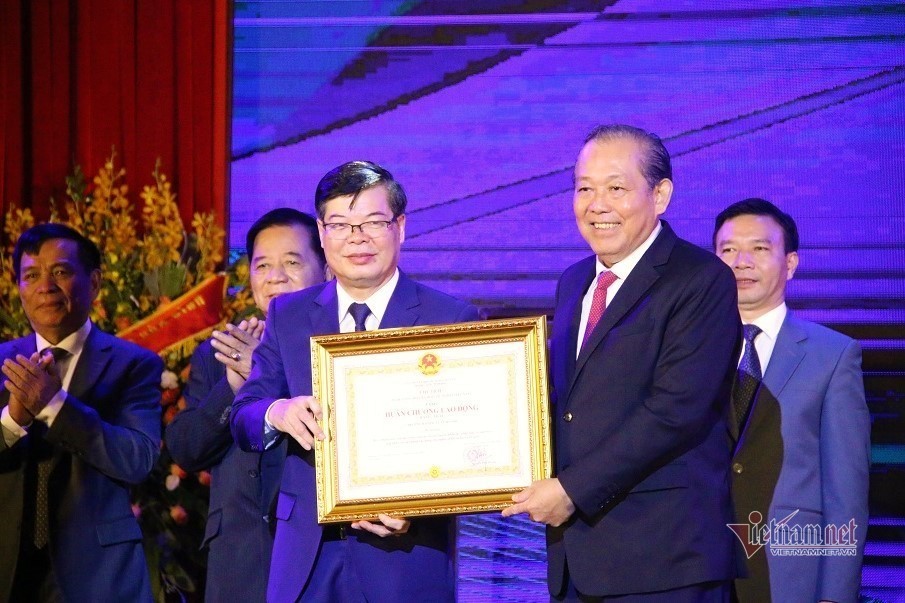 ĐH Luật Hà Nội nhận Huân chương Lao động hạng Nhất lần thứ 2