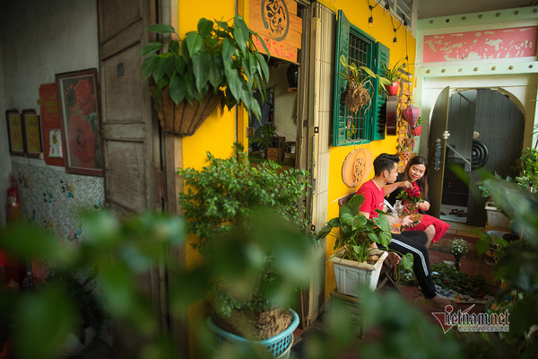 Chung cư trăm tuổi thu hút giới trẻ Sài Gòn nhờ loạt quán bar, cà phê