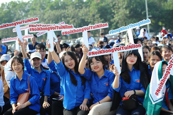Hàng nghìn thanh niên dự ngày hội hành động chống rác thải nhựa