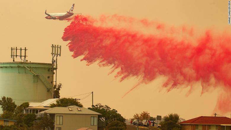 Cháy rừng kinh hoàng ở Australia, khói nhìn thấy từ New Zealand