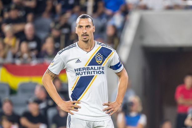 MU bất ngờ trải thảm đỏ mời về Ibrahimovic