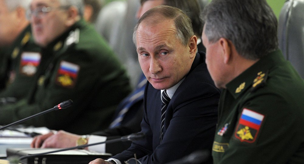 Putin lý giải Nga tiết kiệm chi tiêu quốc phòng