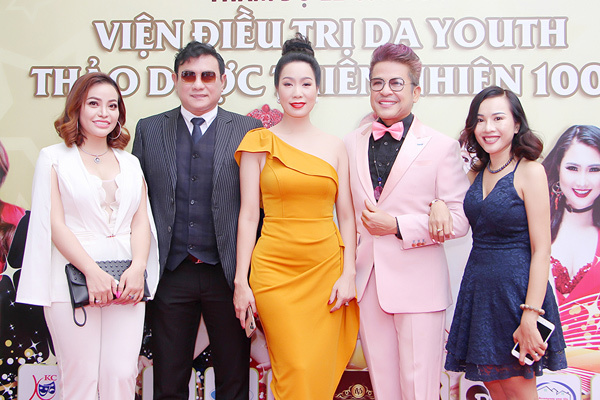 Sao Việt tụ hội mừng khai trương Viện chăm sóc da Youth