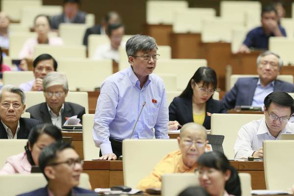 Đừng để sân bay Long Thành là di sản ‘bỏ thì thương, vương thì tội'