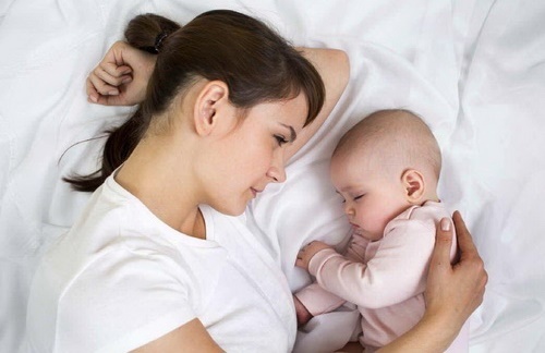 Bảy mẹo đơn giản giúp mẹ lấy lại sắc vóc mặn mà sau sinh