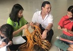 Inspiring story of Vietnamese disabled young man