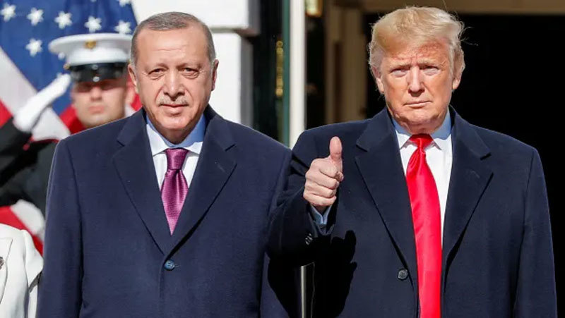Mặc Syria và S-400, ông Trump nhận là 'fan bự' của Tổng thống Thổ