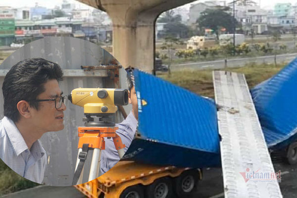 Tỉ mỉ đo cao độ cầu bộ hành bị xe container kéo sập ở Sài Gòn