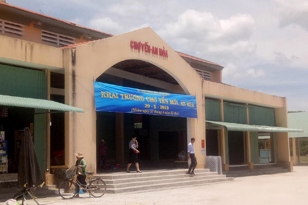 Xây dựng nông thôn mới: Mạng lưới chợ đã khang trang, sạch đẹp