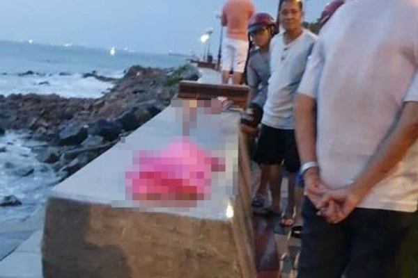 Nghe VietNamNet: Truy tìm người cha liên quan đến cái chết 2 đứa trẻ ở Vũng Tàu