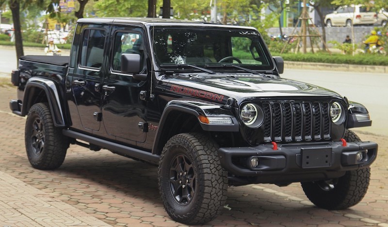 Ngắm bán tải siêu độc Jeep Gladiator tại Việt Nam