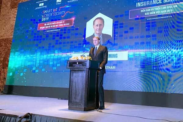 Manulife Vietnam - nhà tài trợ Kim cương Vietnam Insurance Summit 2019