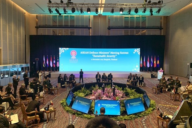 Vietnamese defence minister urges more internal integrity within ASEAN