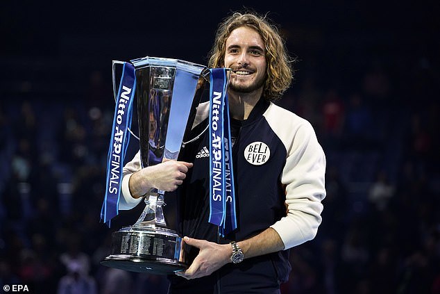 Thắng nghẹt thở Thiem, Tsitsipas lần đầu vô địch ATP Finals