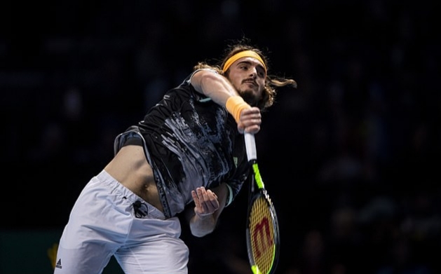 Thắng nghẹt thở Thiem, Tsitsipas lần đầu vô địch ATP Finals