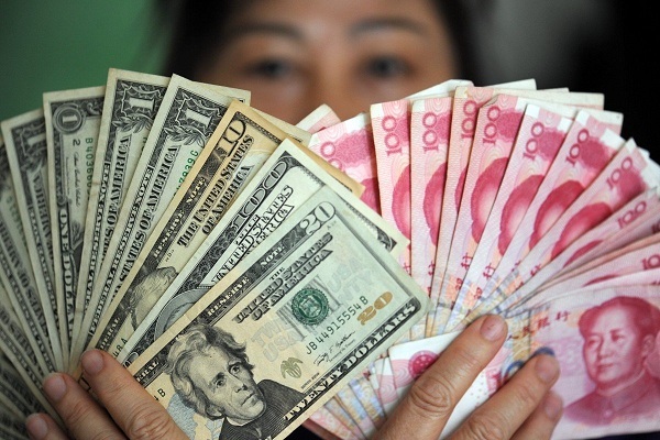 Trung Quốc vùng vẫy thoát khỏi ‘vòng kim cô’ đô Mỹ