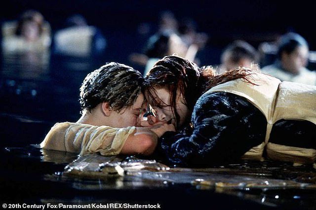 Celine Dion: Jack của 'Titanic' chết vì không chủ động cứu lấy mình