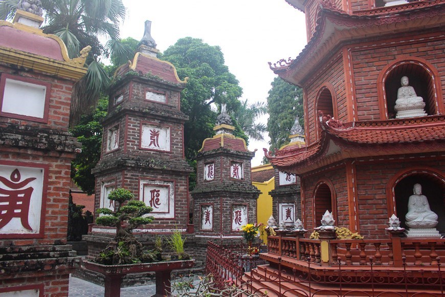 Ancient beauty of oldest pagoda in Hanoi