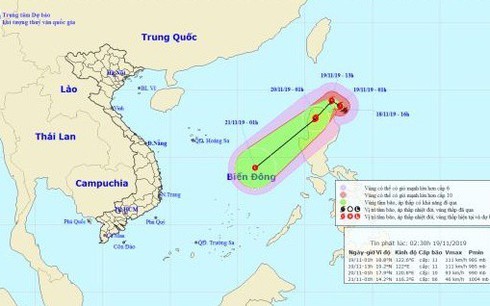Typhoon Kalmaegi moves into the East Sea