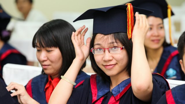 Vietnamese students contribute nearly $1bn to US economy