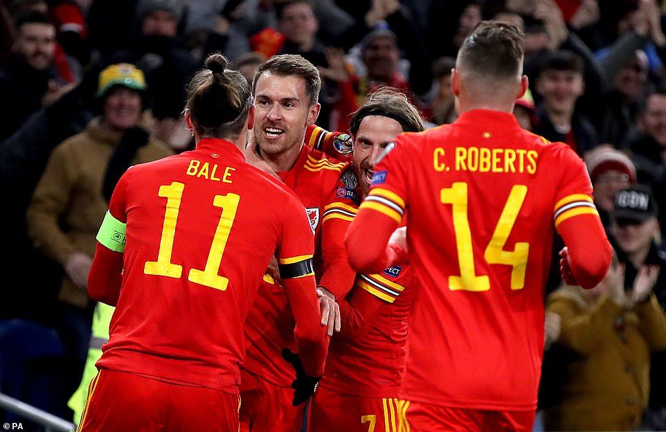 Ramsey chói sáng, Giggs đoạt vé dự EURO 2020 cùng xứ Wales