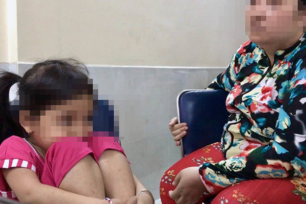 Mẹ tố con gái 4 tuổi bị xâm hại, công an kết luận không có việc phạm tội