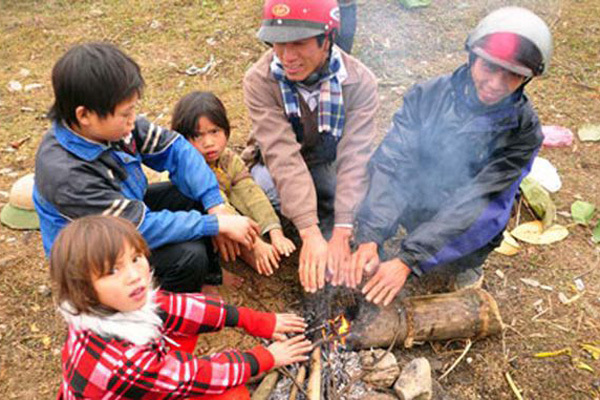 Nghe VietNamNet: Dự báo thời tiết 21/11, Bắc Bộ có nơi dưới 15 độ, Nam Bộ se lạnh
