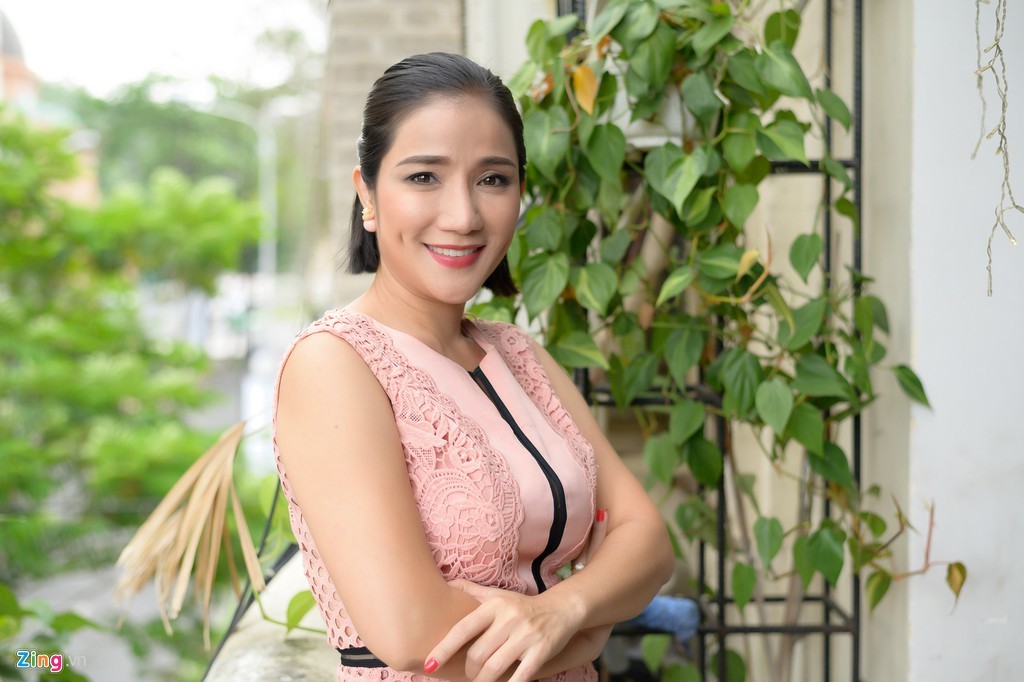 Cát Tường: 'Tôi giấu con gái chuyện yêu bạn trai kém 10 tuổi'