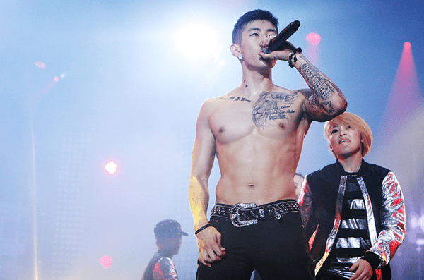 Jay Park Gây Sốt Với Body Cực Cháy, Nhận Phần Quà “Độc Nhất Vô Nhị” Từ Khán  Giả – Troll Rap Việt