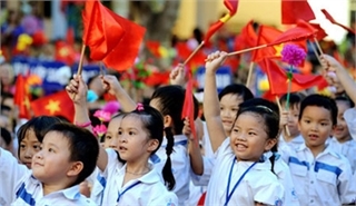 Foreign funds pour in partnerships in Vietnam education