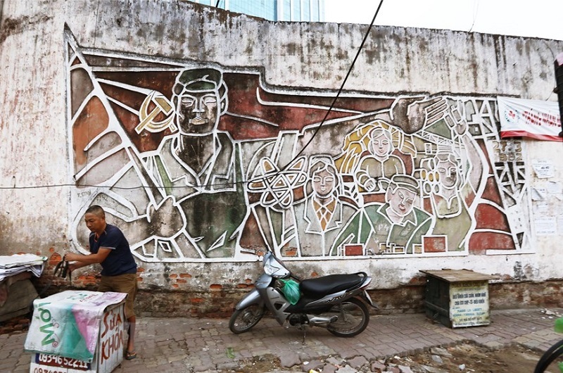 Hanoi to relocate four-decade-old murals