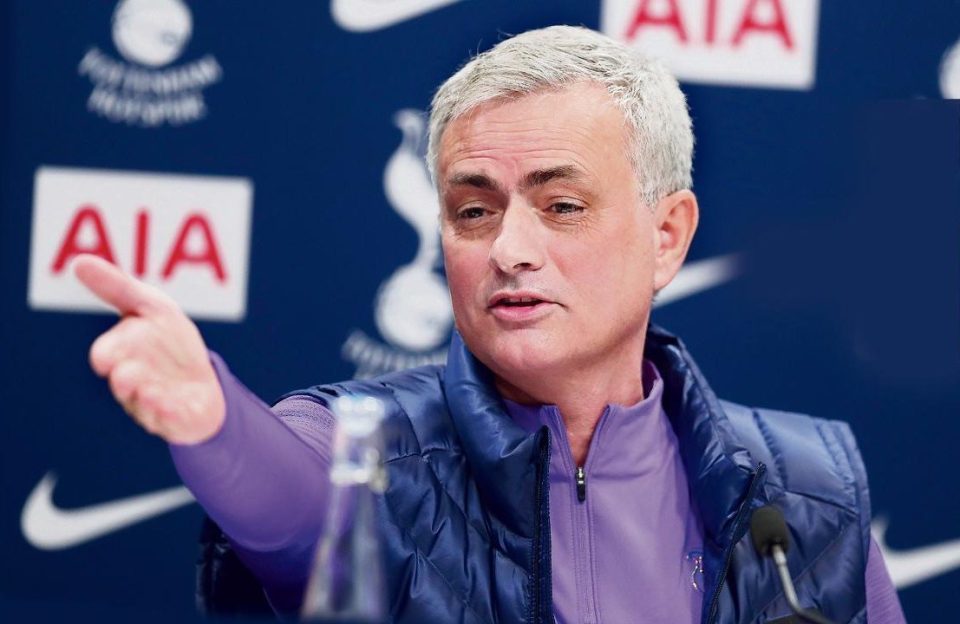 Mourinho hứa giúp Tottenham vô địch Ngoại hạng Anh mùa tới