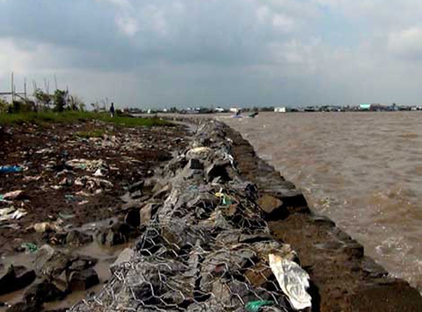 Ca Mau needs $27m to resettle people living in erosion-hit areas