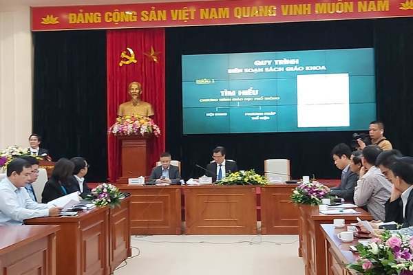 Nghe VietNamNet: Công bố 32 sách giáo khoa mới