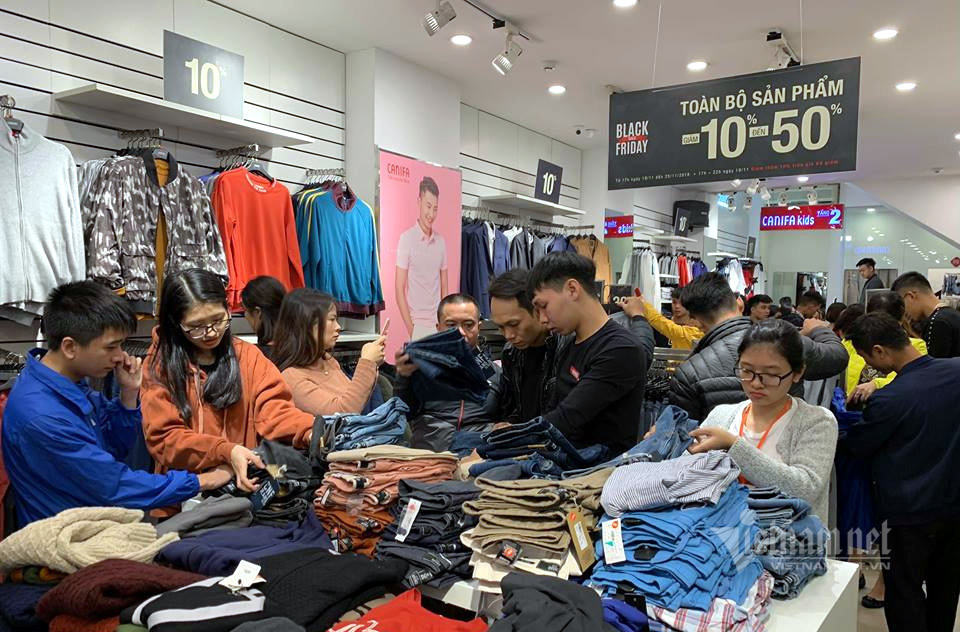 'Bí mật đen tối' khách mua hàng Black Friday cần biết