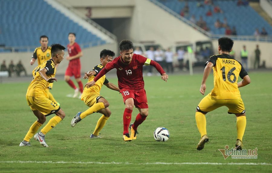 U22 Việt Nam ra quân SEA Games, HLV Park Hang Seo chơi bài ngửa