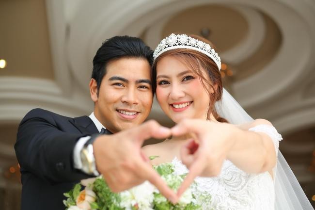 Những cuộc ly hôn gây tranh cãi trái chiều của showbiz Việt năm 2019