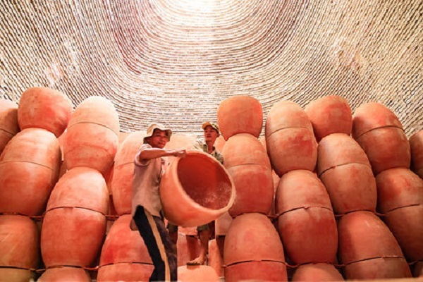 Luật hoá về hộ kinh doanh - đến lúc không nên mặc kệ