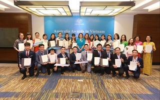 Australian Government provides 50 scholarships for Vietnamese students